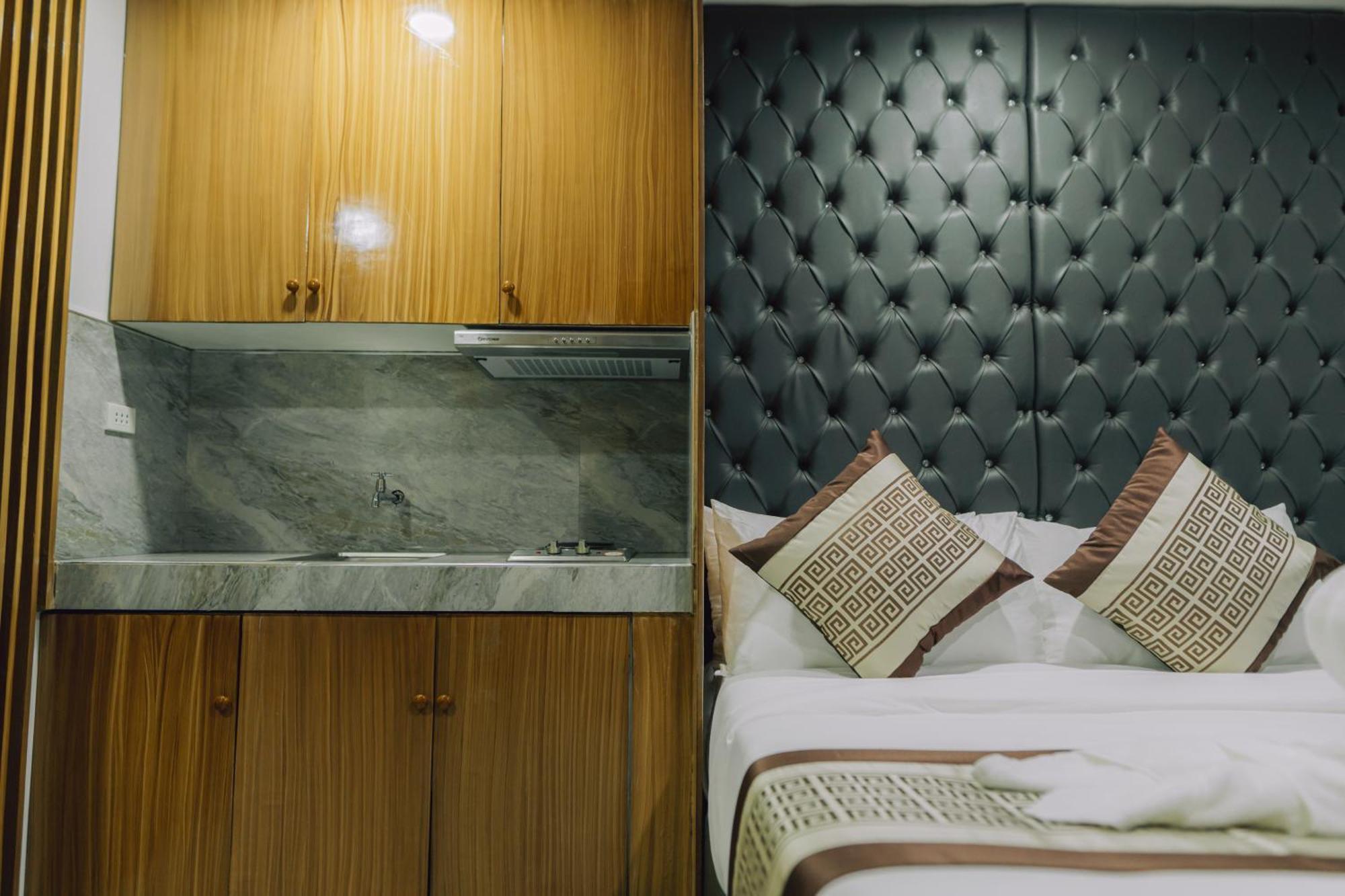 Shine Boutique Hotel Tagum Esterno foto