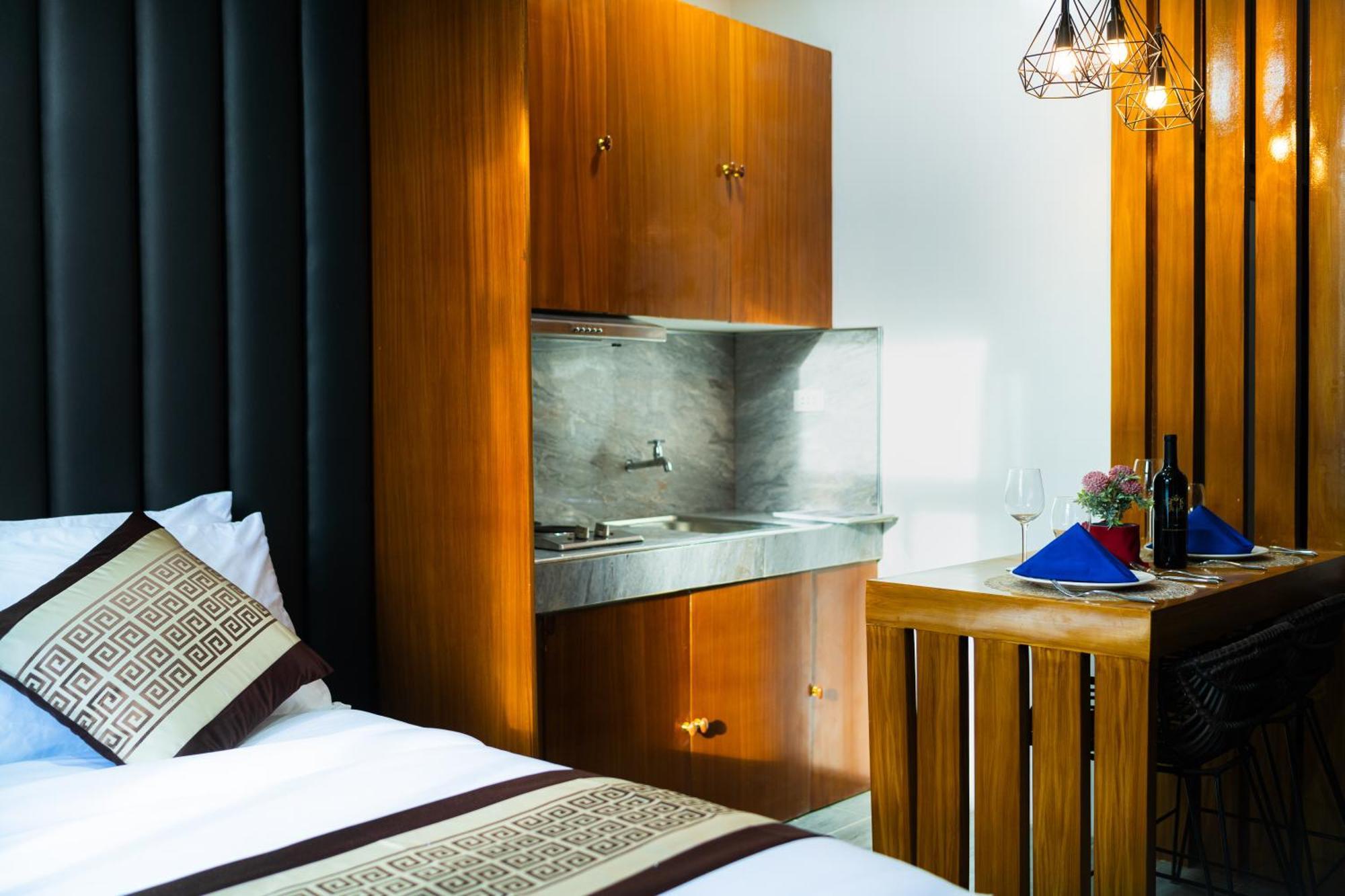 Shine Boutique Hotel Tagum Esterno foto