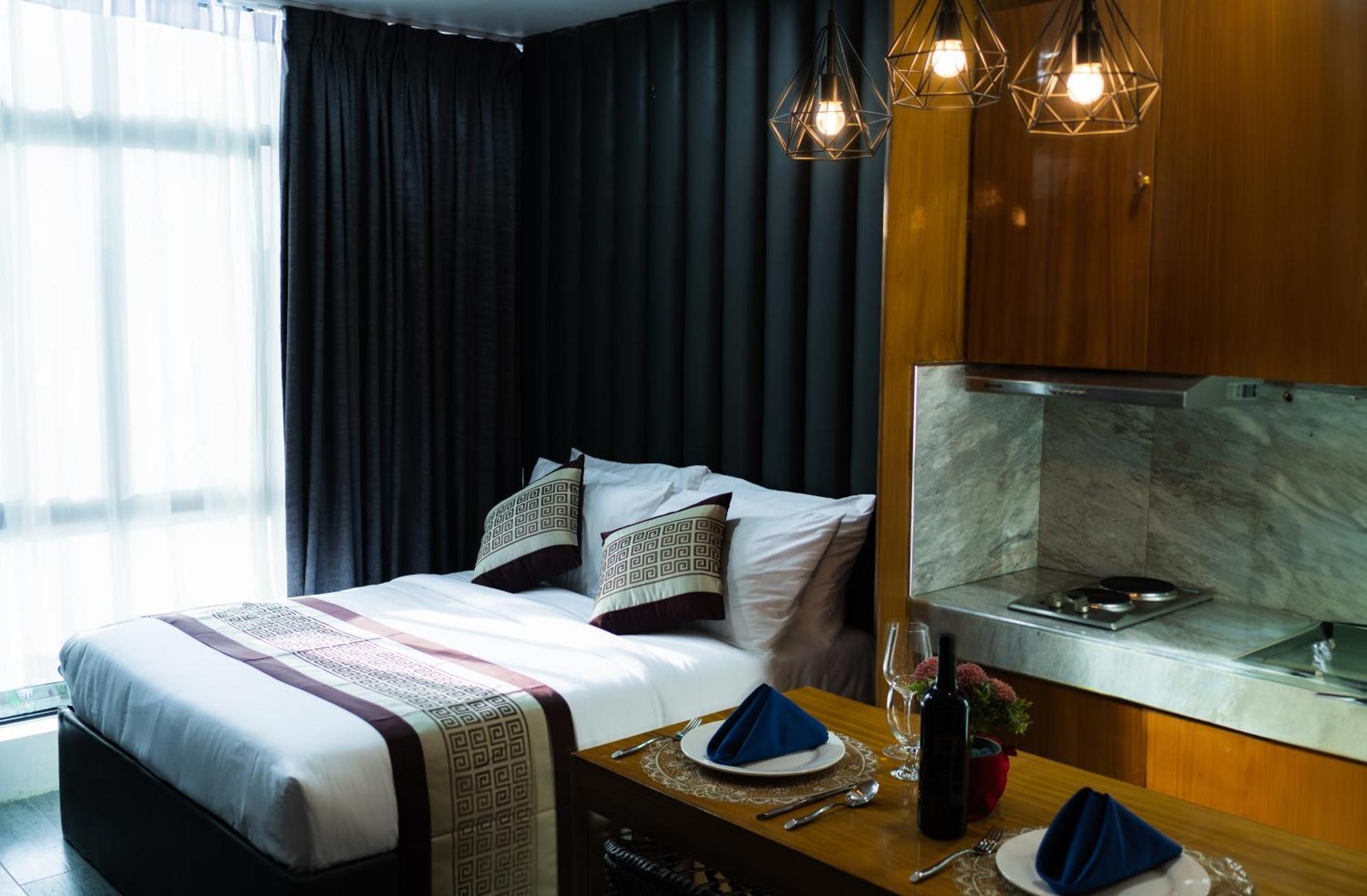 Shine Boutique Hotel Tagum Esterno foto